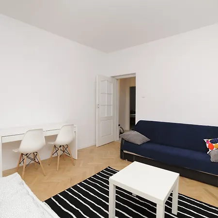 Apartment Cherry House Nalewki Warsaw